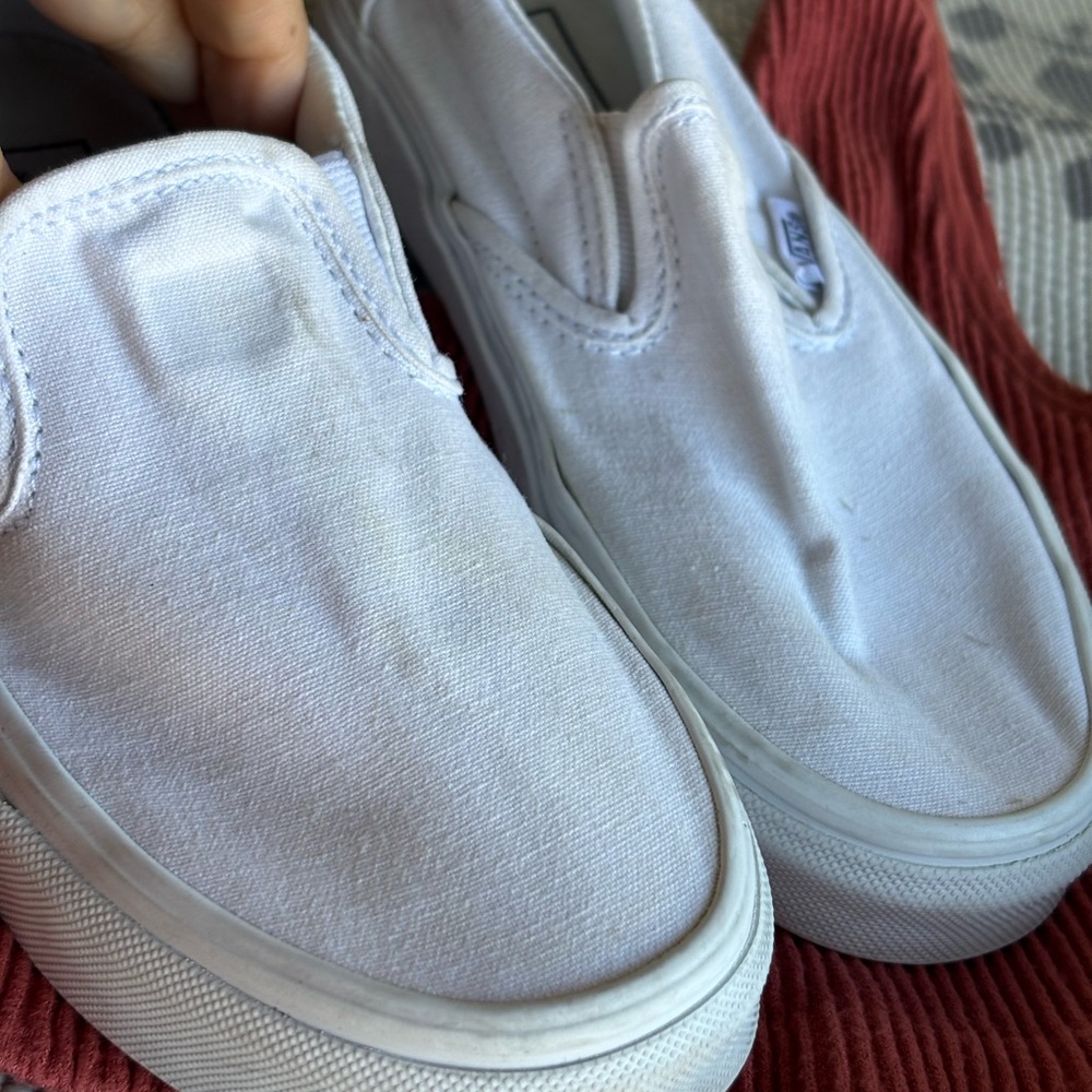 Vans men #4.  &.  Women 5.5 White Slip-On Sneakers